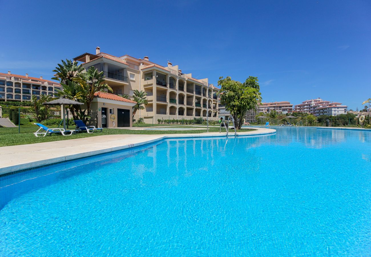 Apartamento en Mijas Costa - Spacious apartment in tranquil area near the beach