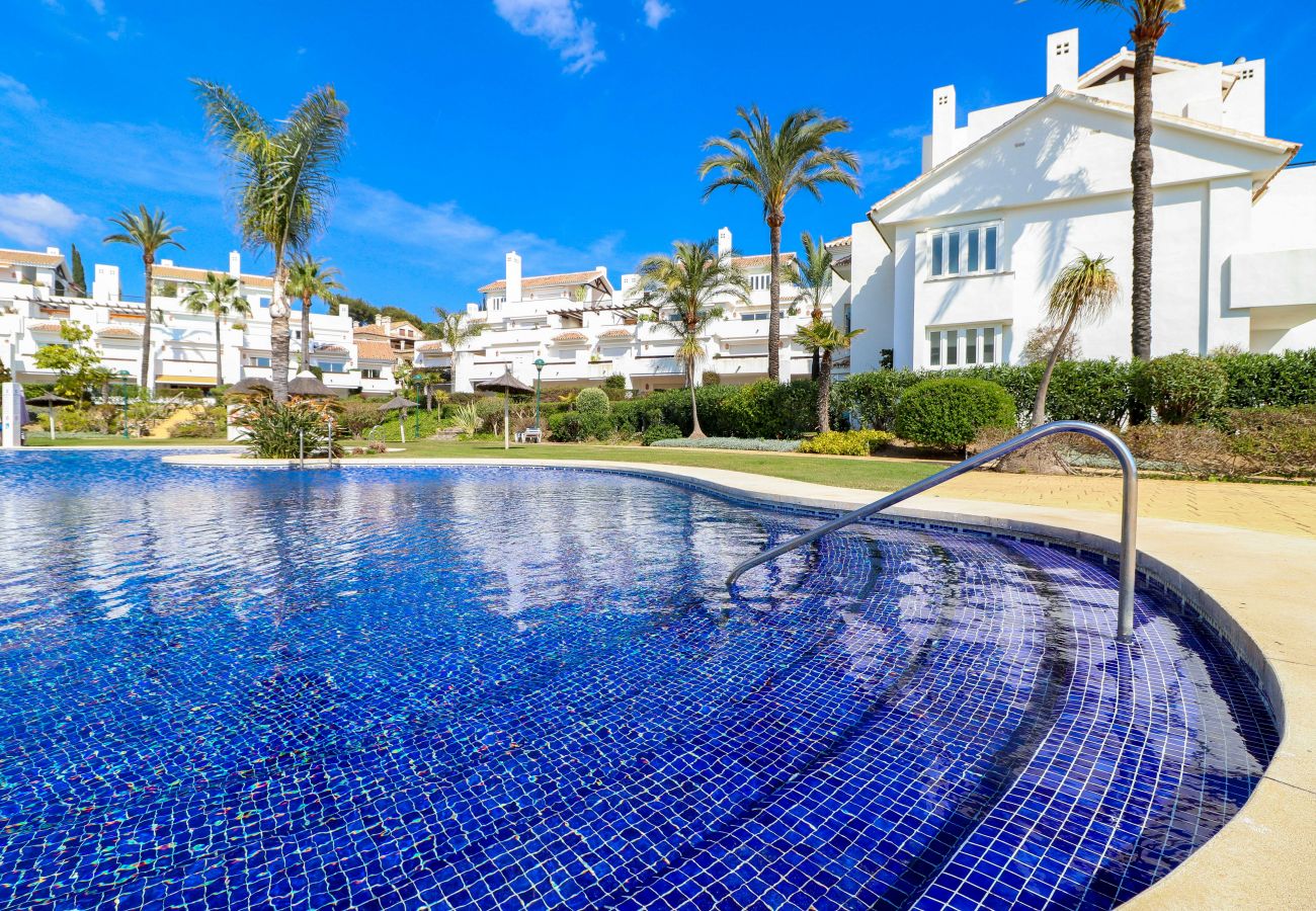 Apartamento en Marbella - Lujoso frente al mar con impresionantes vistas al mar - Los Monteros