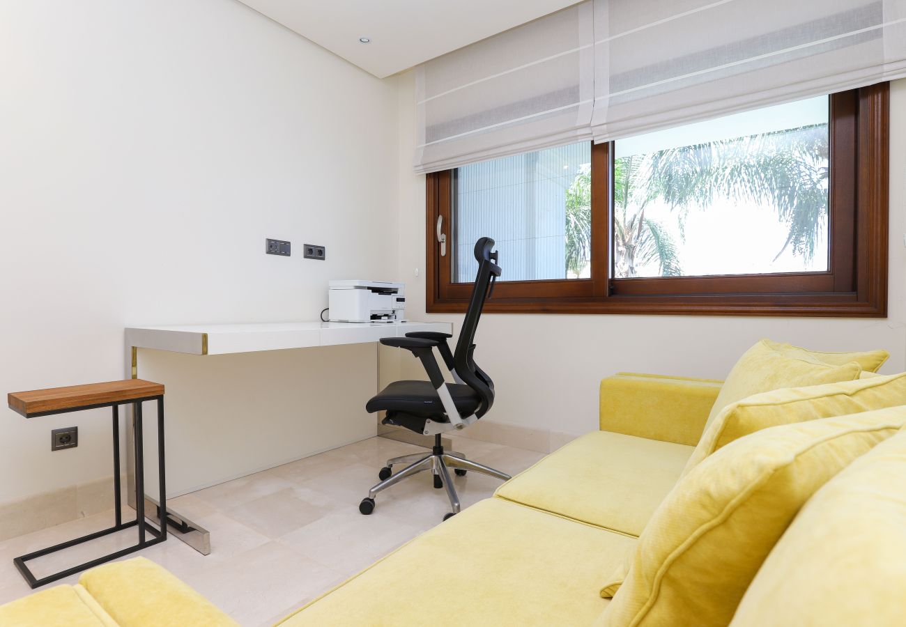 Apartamento en Estepona - Doncella Beach apartamento de lujo