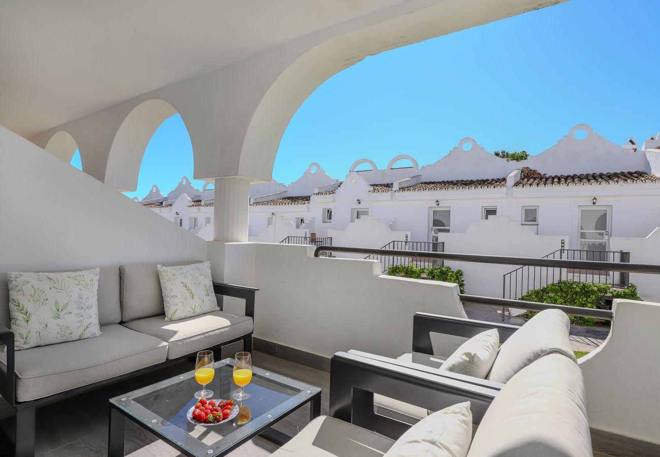 Apartamento en Marbella - Modern and sunny duplex, BBQ, 3 terraces