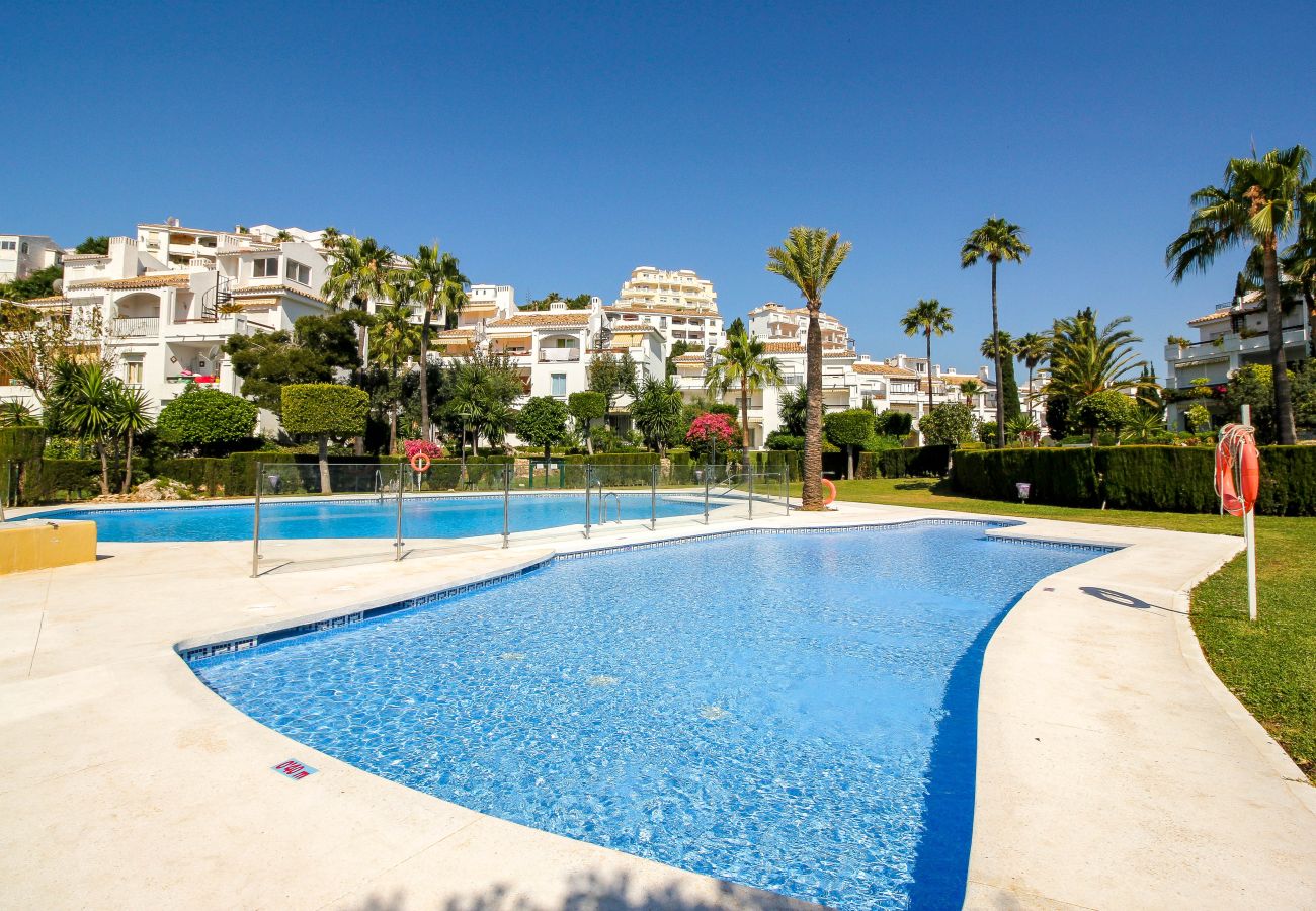 Apartamento en Mijas Costa - Duplex con jardín privado