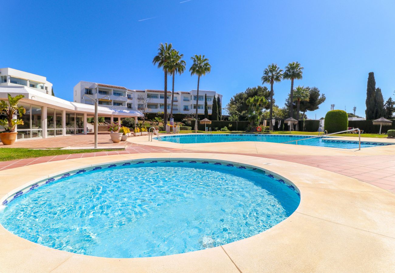 Appartement à Mijas Costa - Apartment with garden and seaview