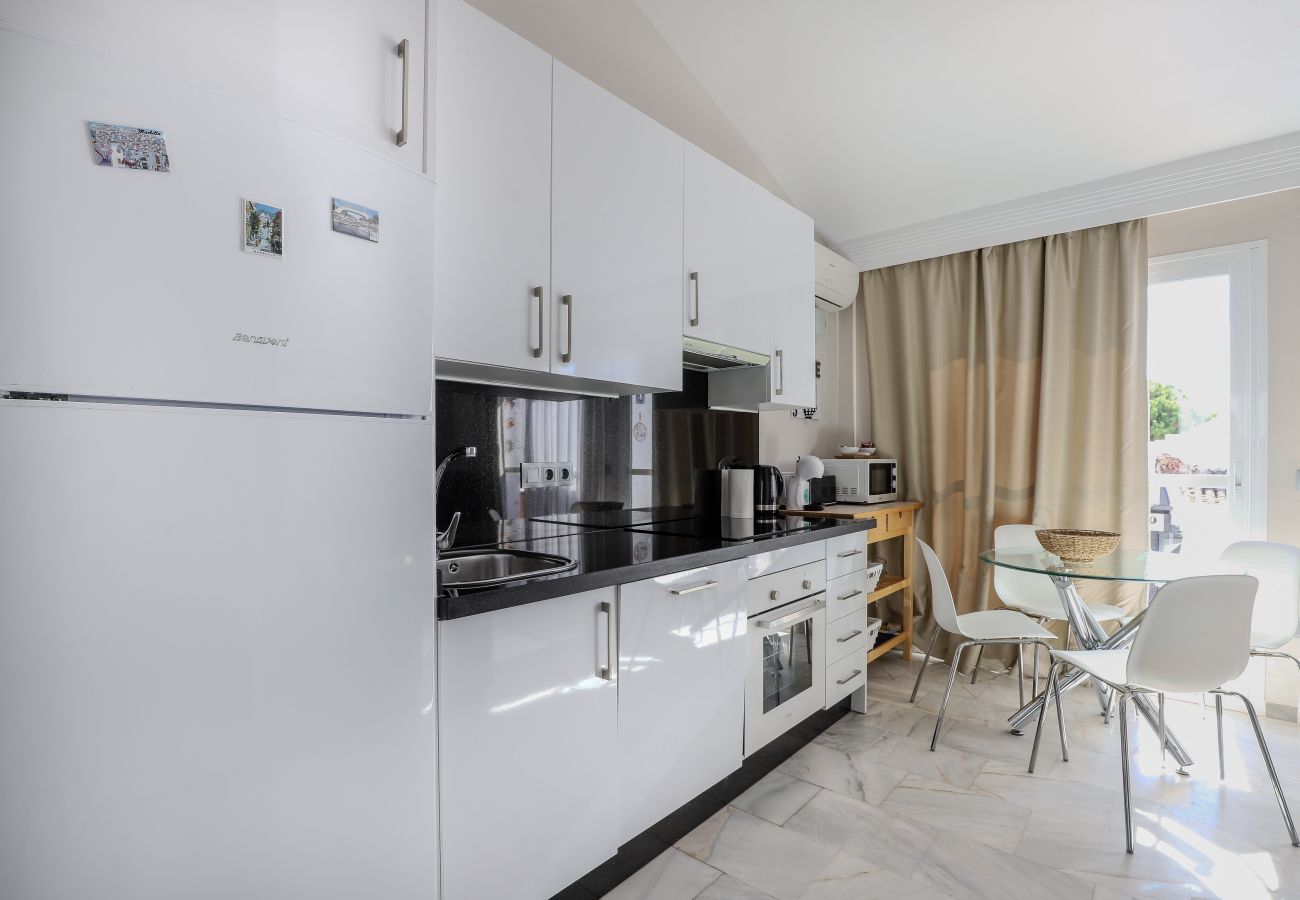 Appartement à Marbella - Modern and sunny duplex, BBQ, 3 terraces