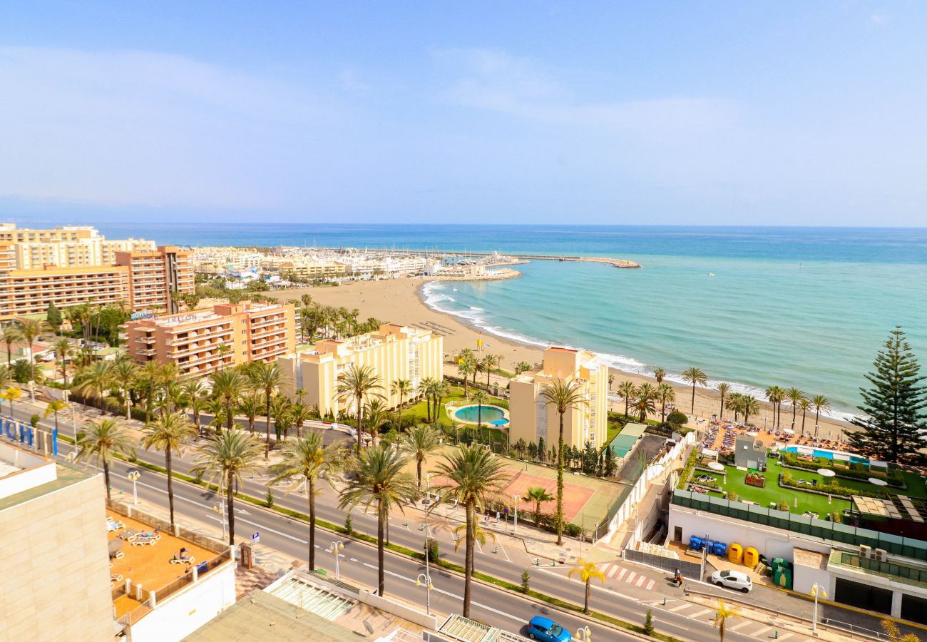 Apartment in Benalmádena - Panoramic penthouse near Benalmadena Port