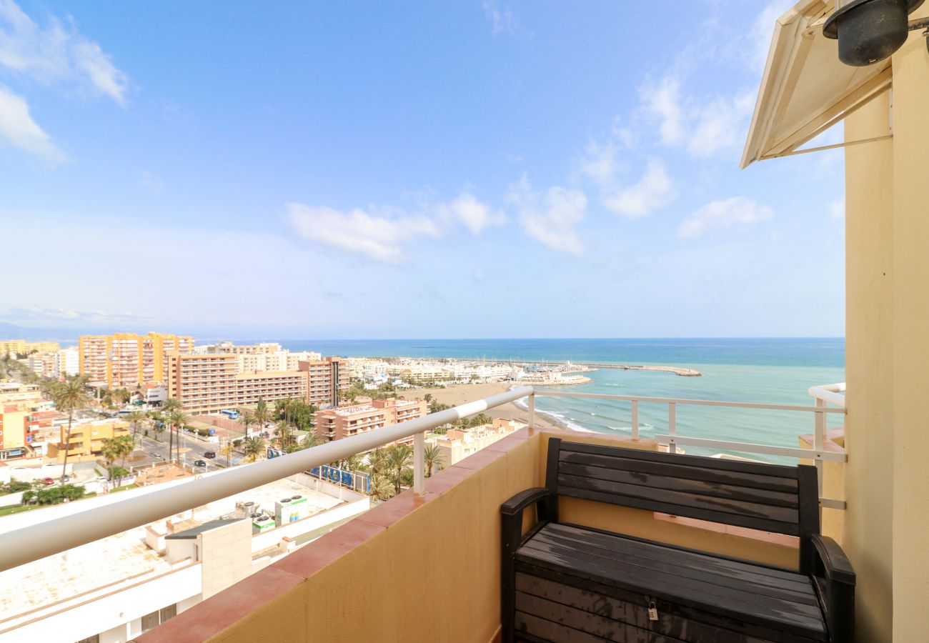 Apartment in Benalmádena - Panoramic penthouse near Benalmadena Port