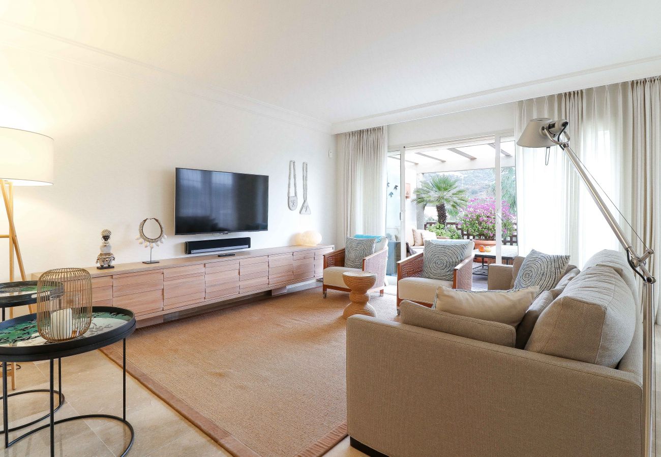 Apartment in Marbella - Stunning Penthouse in Rio Real Golf