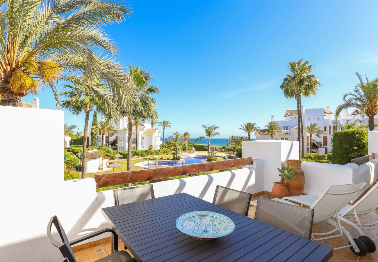 Apartment in Marbella - Los Monteros beachfront - ocean & pool views