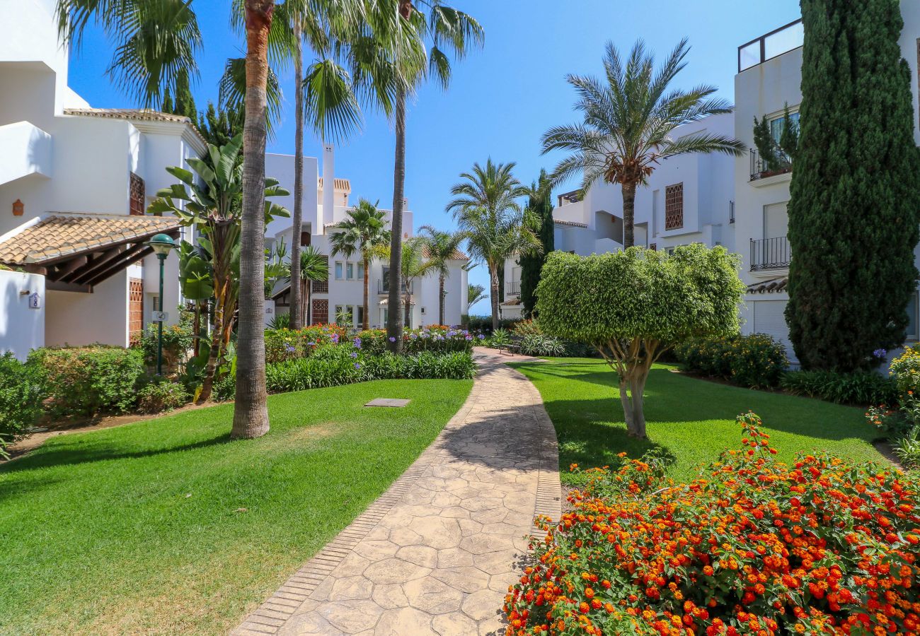 Apartment in Marbella - Los Monteros beachfront - ocean & pool views