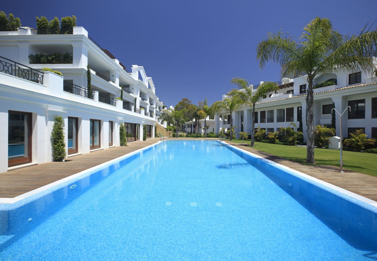 Apartment in Estepona - Doncella Beach luxury with ocean view