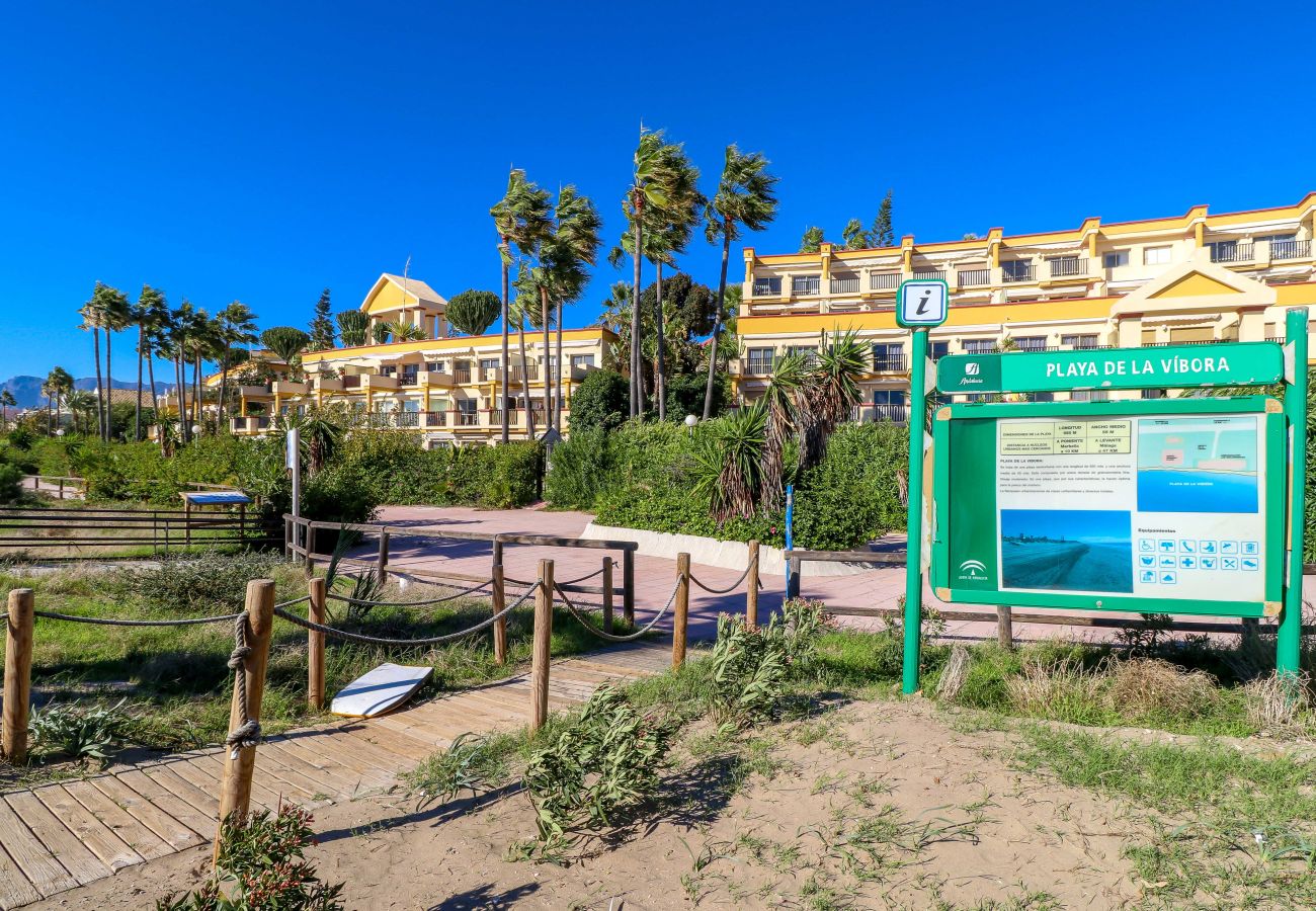 Apartment in Marbella - Romana Playa studio - beachfront complex Elviria