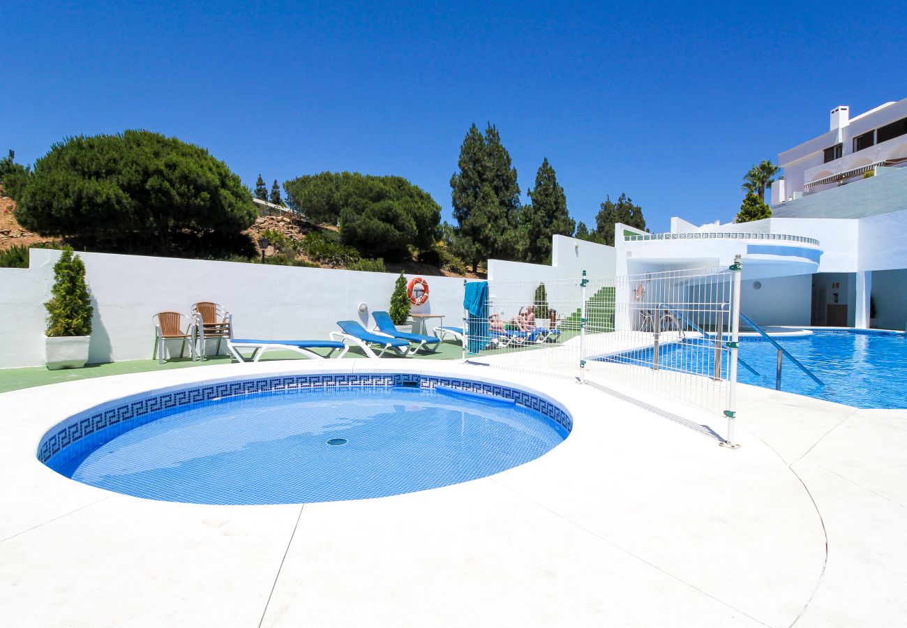 Таунхаус на La Cala de Mijas - La Cala townhouse, beach 400 m, roof terrace, BBQ