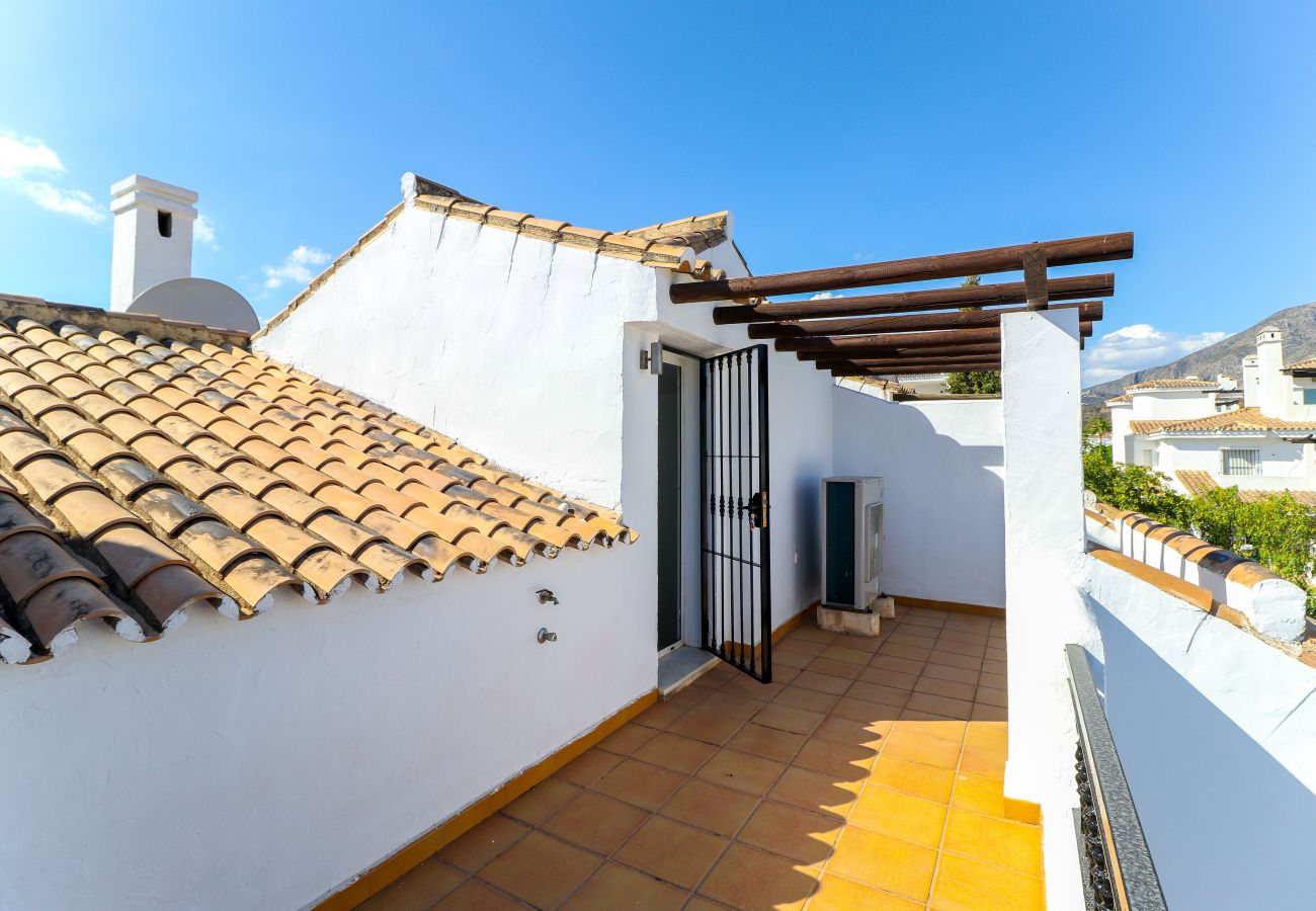 Таунхаус на Марбелья / Marbella - Los Naranjos Marbella townhouse