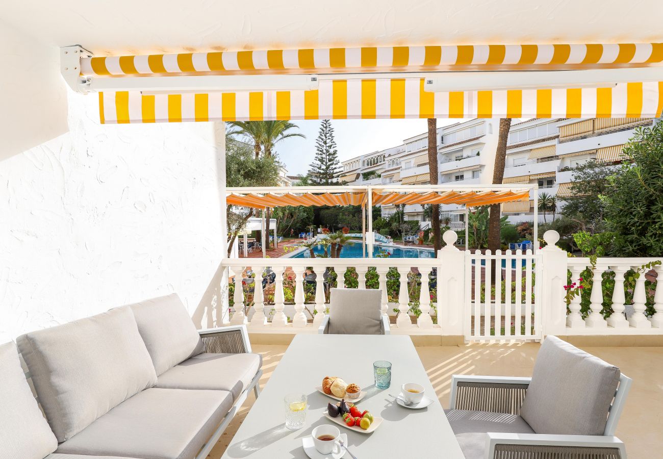 Апартаменты на Марбелья / Marbella - Luxury apartment with pool view - Playa Real beachfront