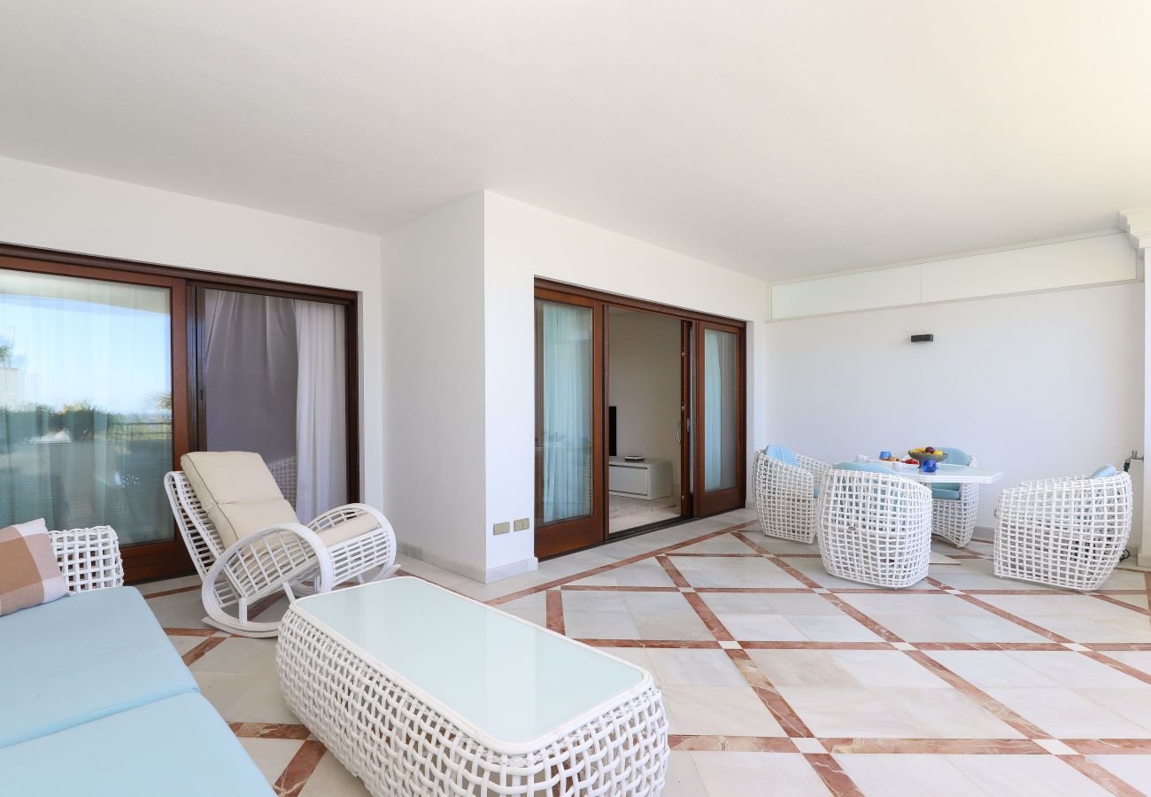 Апартаменты на Estepona - Doncella Beach luxury apartment