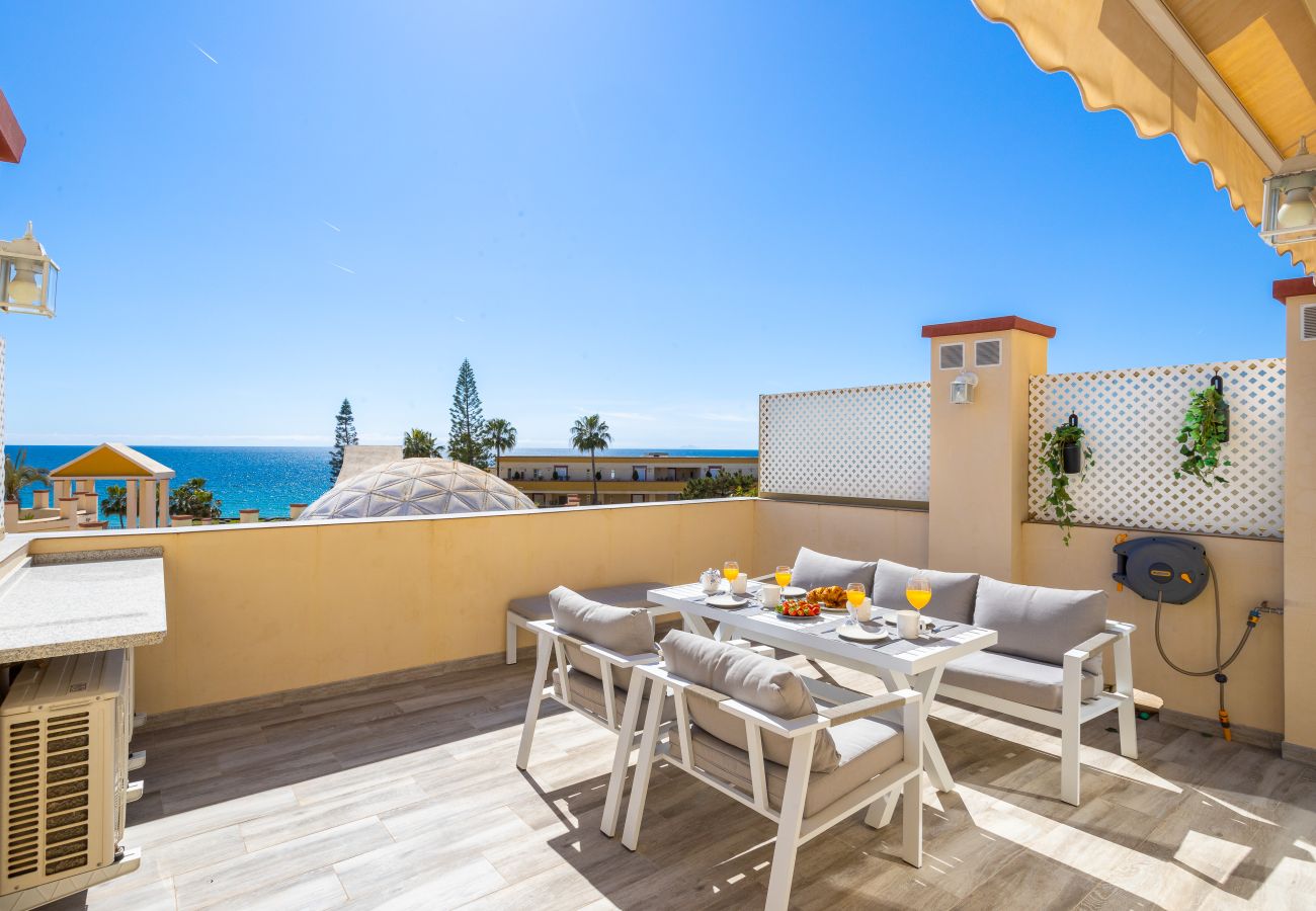 Апартаменты на Марбелья / Marbella - Romana Playa studio - beachfront complex Elviria